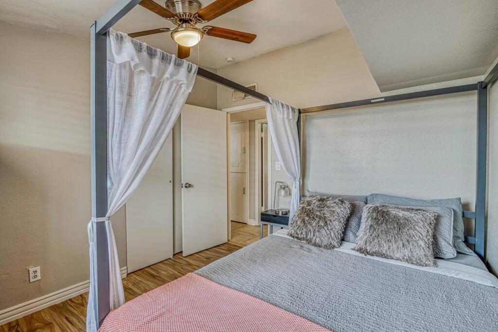 The Hummingbird Sunset Home, West Side エル・パソ エクステリア 写真