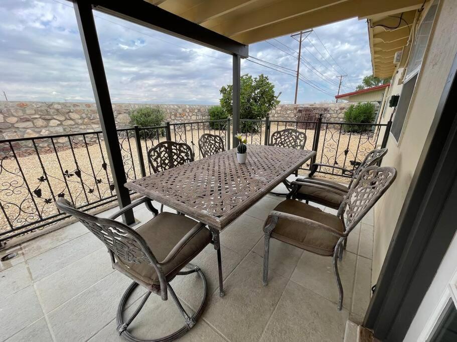 The Hummingbird Sunset Home, West Side エル・パソ エクステリア 写真